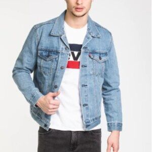 Levi's The Trucker Jacket Stonewash Denim Regular Fit Men's Size Small NWT